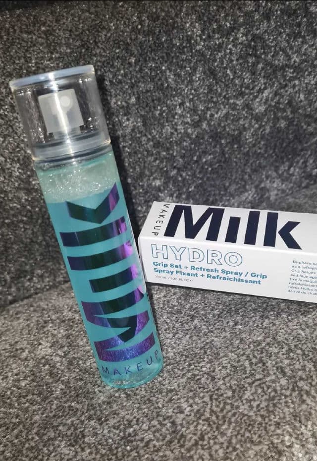 Milk Makeup Hydro Grip Set + Refresh Spray review photo by Panteraaa1988