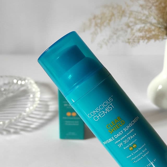 Conscious Chemist Clear Shield Invisible Sunscreen Matte Finish SPF30 PA++ review photo by curlycurves