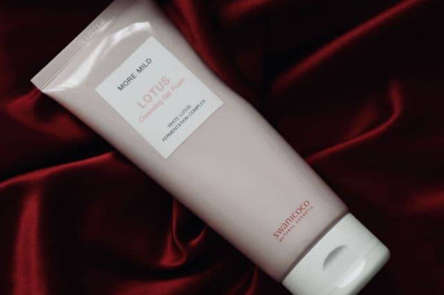 Swanicoco More Mild Lotus Cleansing Gel review photo by camiebunnie