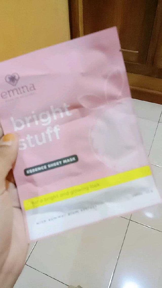 Emina Bright Stuff Essence Sheet Mask  review photo by Cillaa