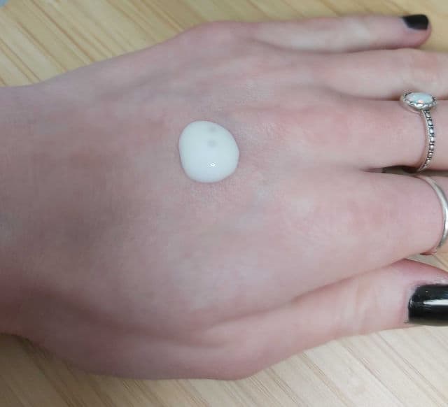 Catrice Sensitive Moisturizing Serum Milk review photo by TT97