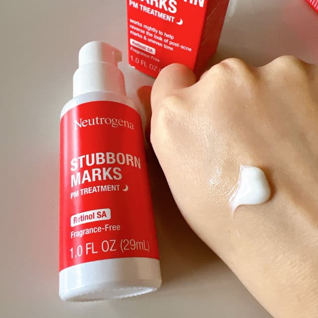 Neutrogena Stubborn Marks PM Treatment with Retinol SA review photo by purplerain9