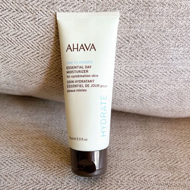Ahava Essential Day Moisturizer Combination review photo by purplerain9