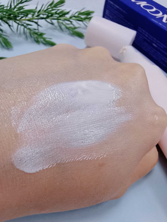 Moonshot Performance Tone Up Fixer SPF50+ PA++++ review photo by Happyzai168