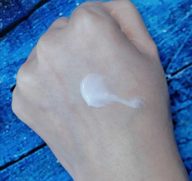 Kiehl's Ultra Facial Overnight Rehydrating Mask with 10.5% Squalane review photo by Happyzai168