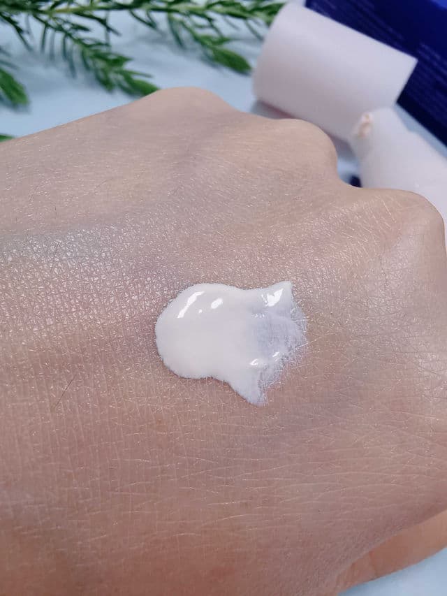 Moonshot Performance Tone Up Fixer SPF50+ PA++++ review photo by Happyzai168