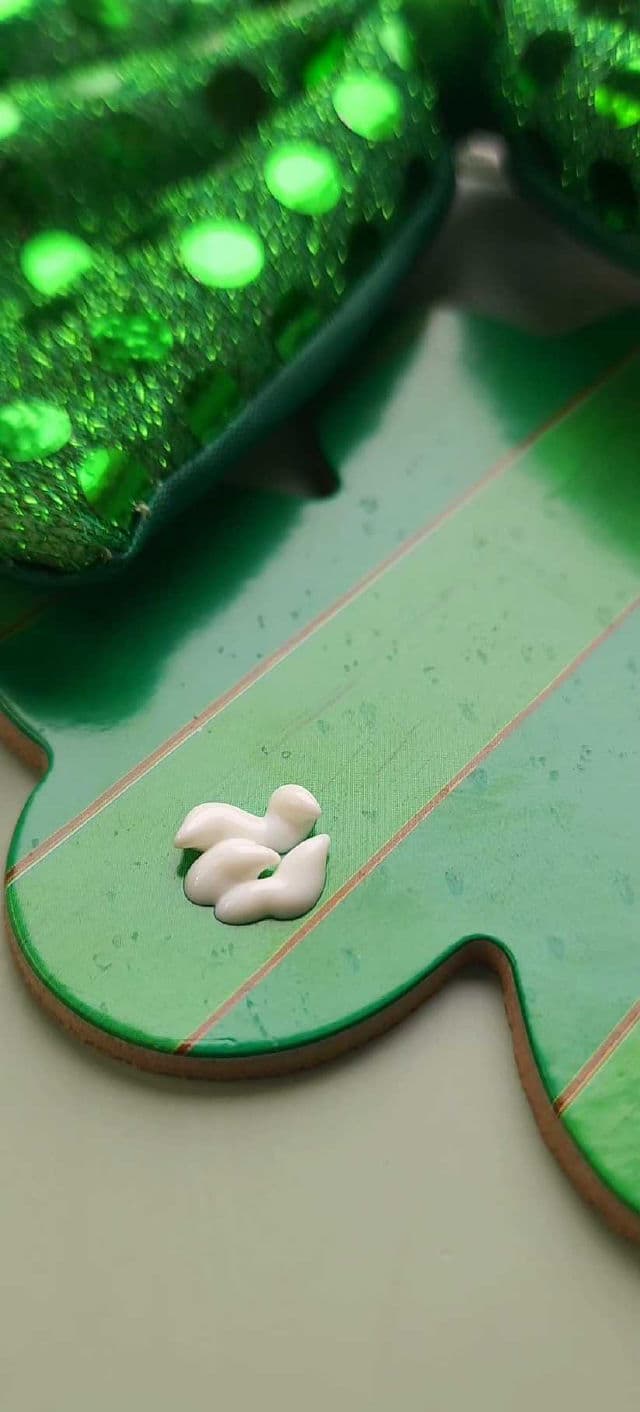 SKIN1004 Madagascar Centella Hyalu-Cica Water-Fit Sun Serum SPF50+ PA++++ review photo by SarriK