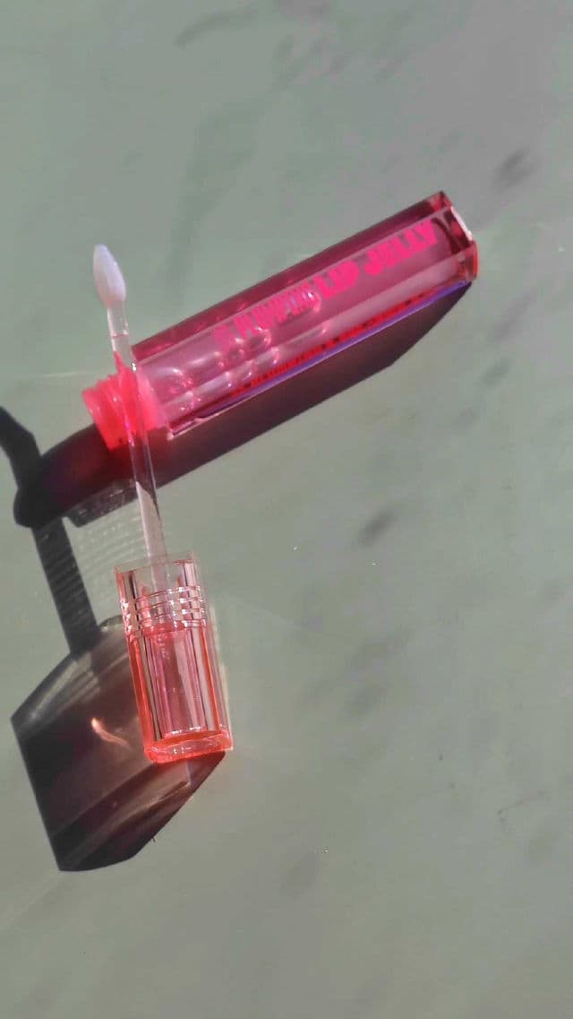 Babe Original Babe Glow Lip Plumping Jelly - Clear review photo by SarriK