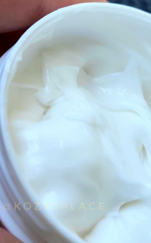 medi-peel Premium Naite Thread Neck Cream review photo by SarriK