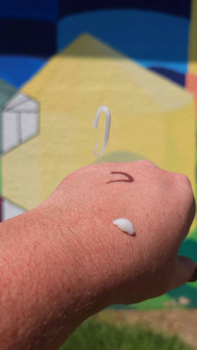 I'M FROM Licorice Calming Cream review photo by SarriK