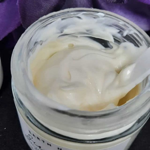 Earth Harbor Naturals Siren Silk Multi-Tasking Hydration Creme review photo by scootie73