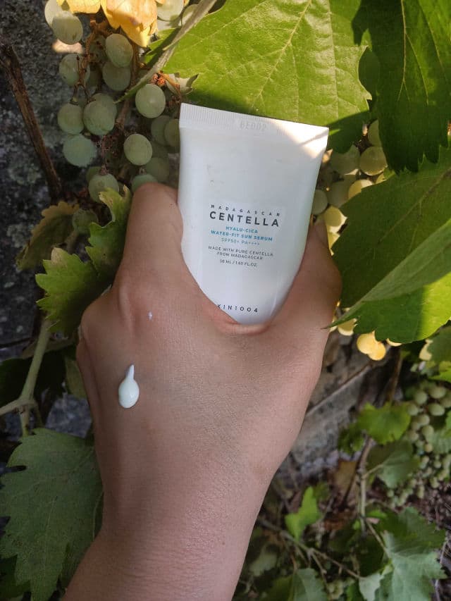 SKIN1004 Madagascar Centella Hyalu-Cica Water-Fit Sun Serum SPF50+ PA++++ review photo by JuditMTeaches