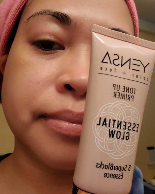 Yensa Tone Up Primer Essential Glow review photo by Twapslove