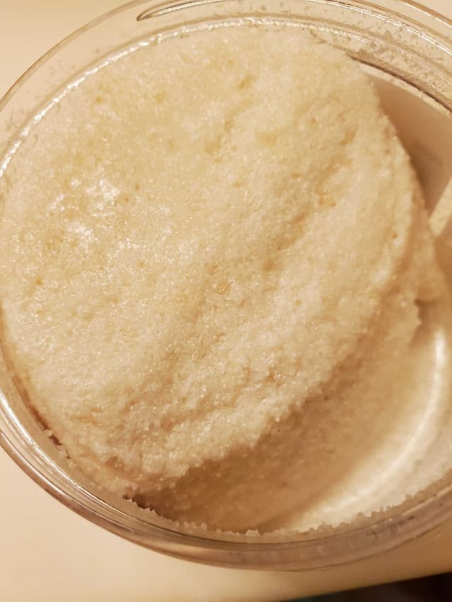 Pure Biology Probiotic Body Scrub review photo by Twapslove