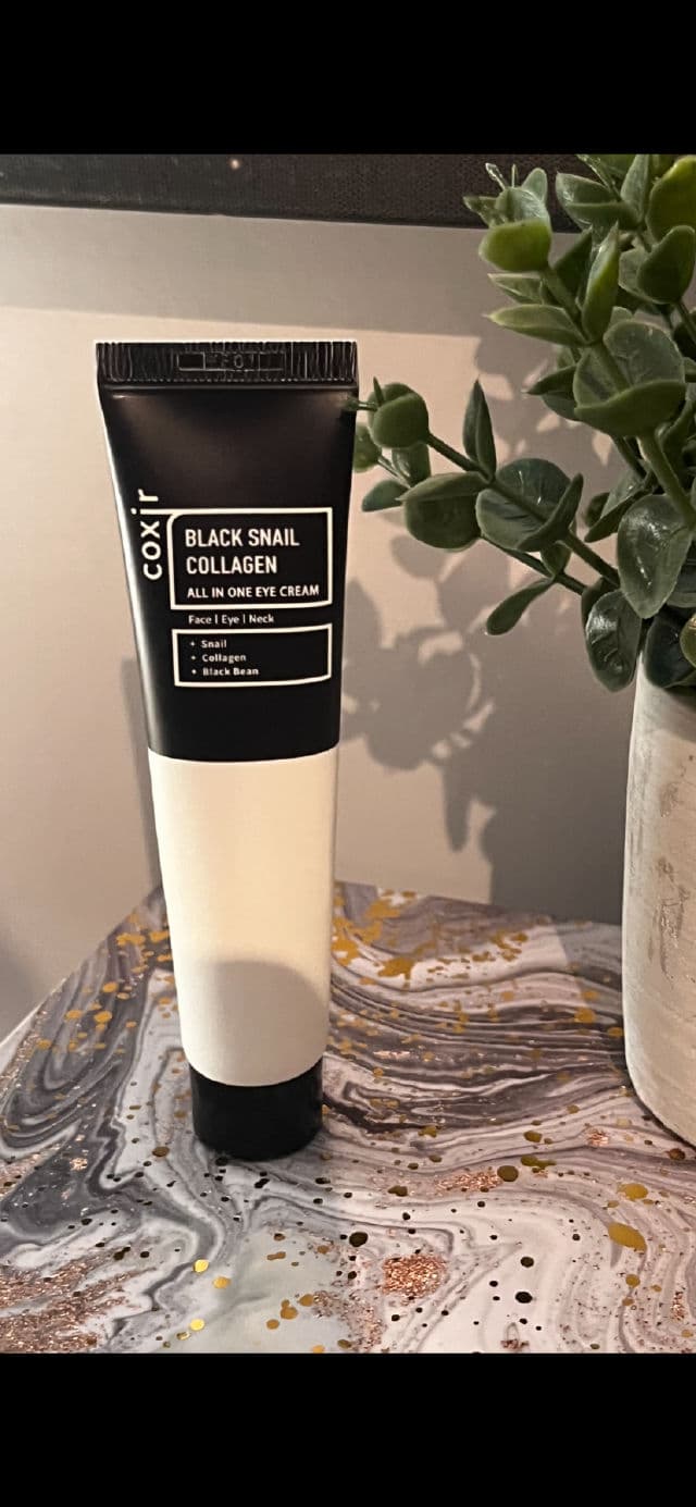 Coxir Black Snail Collagen All In One Eye Cream review photo by Tabasco