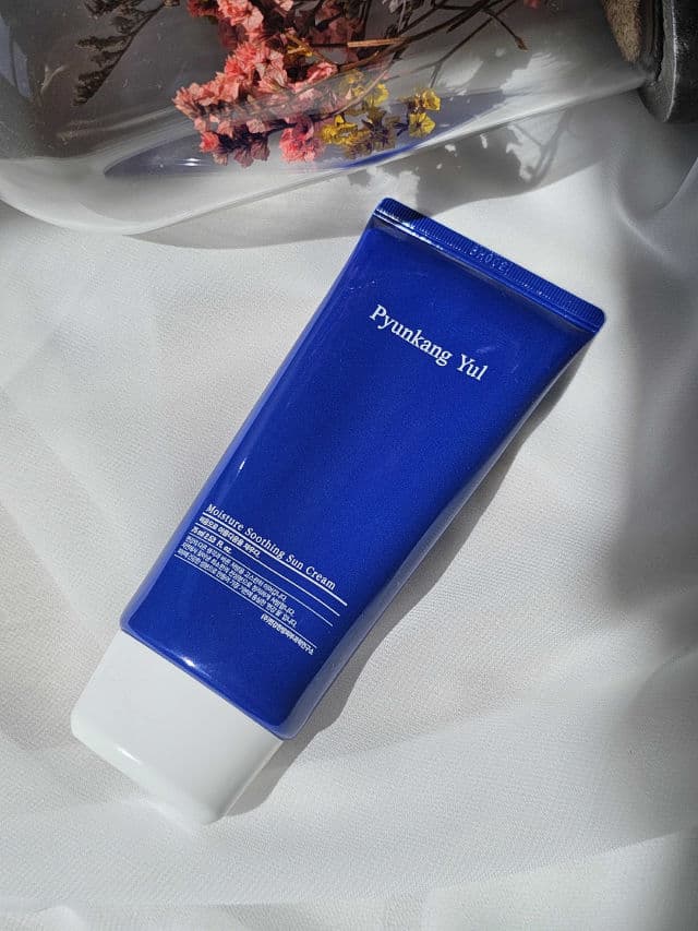 Pyunkang Yul Moisture Soothing Sun Cream SPF50 PA++++ review photo by lanubedejuanilp