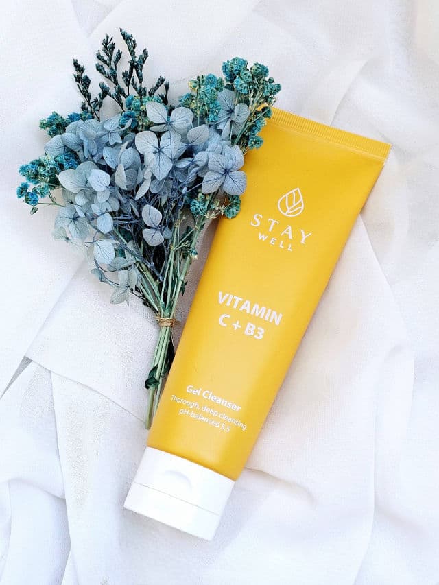 STAY Well Triple Hyaluronic Acid Cleansing Foam review photo by lanubedejuanilp