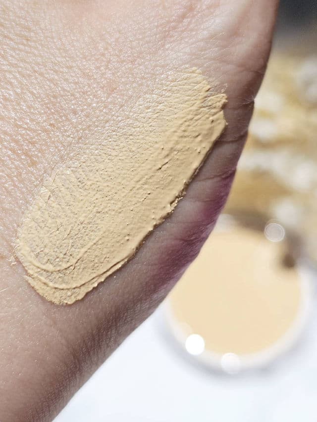 Danessa Myricks Yummy Skin Blurring Balm Powder review photo by lanubedejuanilp