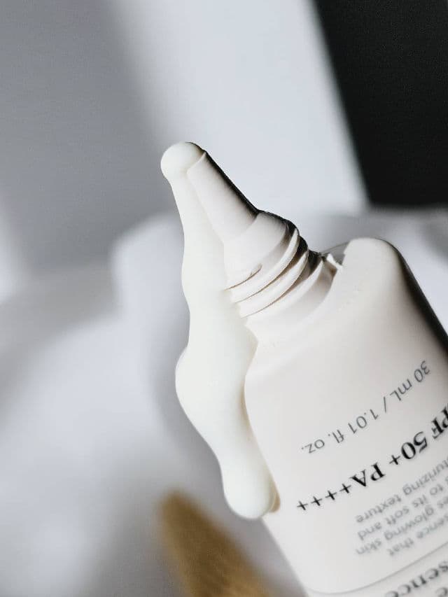 Be Organic Kojic Gold Insta-White Brightening BB Cream Natural Tinted Sunscreen SPF 30 review photo by lanubedejuanilp