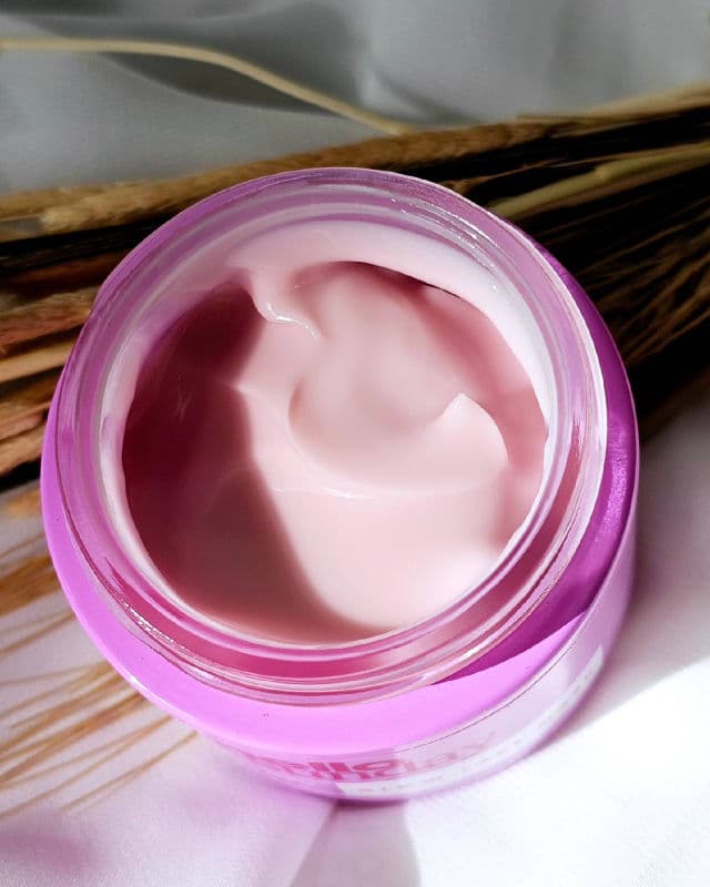 Hello Sunday The Essential One SPF 50 review photo by lanubedejuanilp