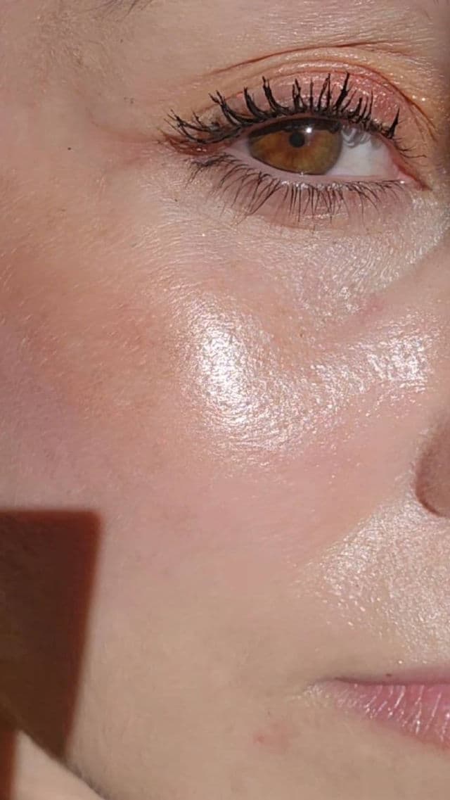 L'Oreal Paris 903 Medium review photo by lanubedejuanilp