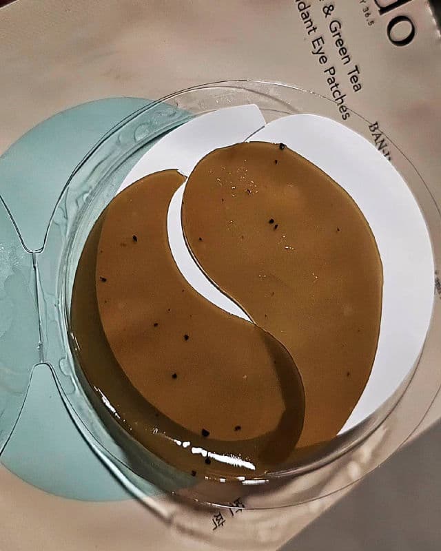 Ondo Beauty 36.5 Ban-Jjak Caffeine & Green Tea Antioxidant Eye Patches review photo by lanubedejuanilp