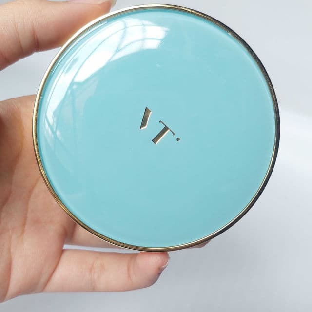 VT COSMETICS Essence Sun Pact SPF50+ PA+++ review photo by fiorence