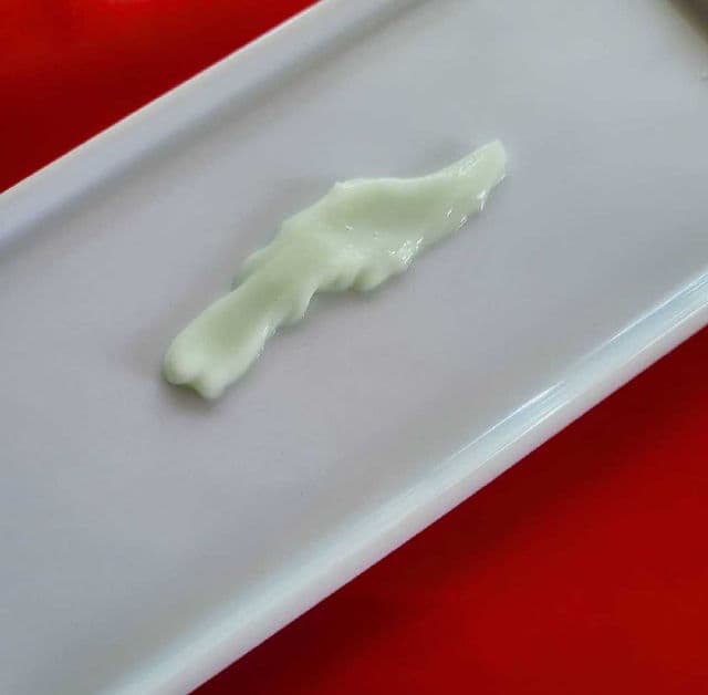 Versed Press Restart Gentle Retinol Serum review photo by canadianskincare