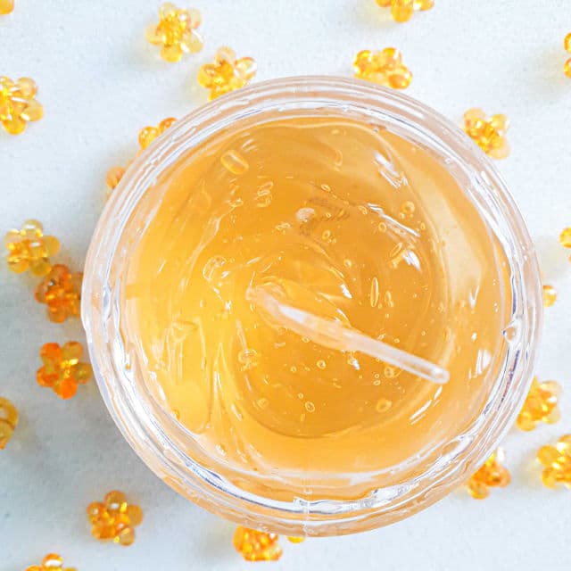 Qyo Qyo Tangerine Bright + Moist Gel Cream review photo by Ziyah