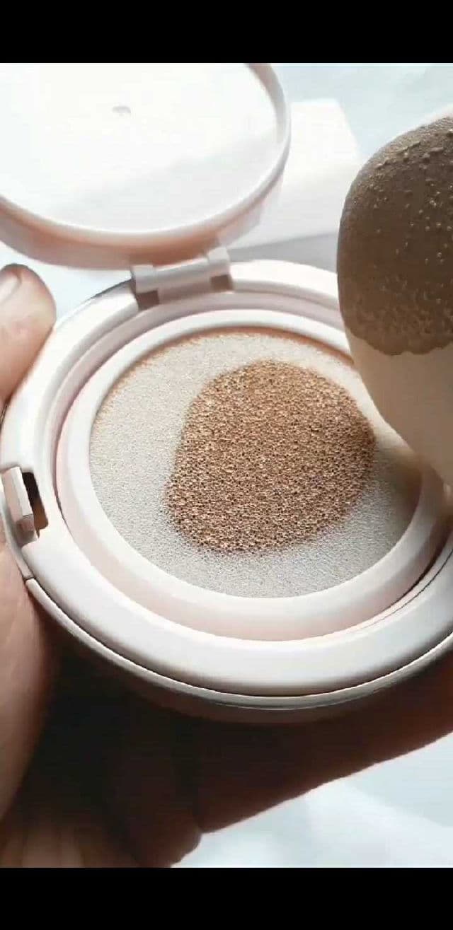 Heimish Artless Perfect Cushion SPF50+ PA+++ review photo by Ziyah