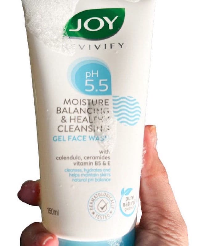 Joy pH 5.5 Moisture Balancing & Healthy Cleansing Gel Face Wash review photo by Apz