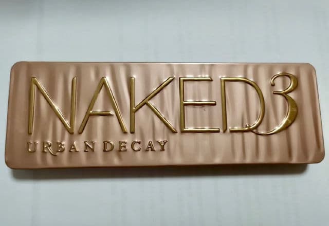 Urban Decay Naked3 Eyeshadow Palette review photo by KellyK