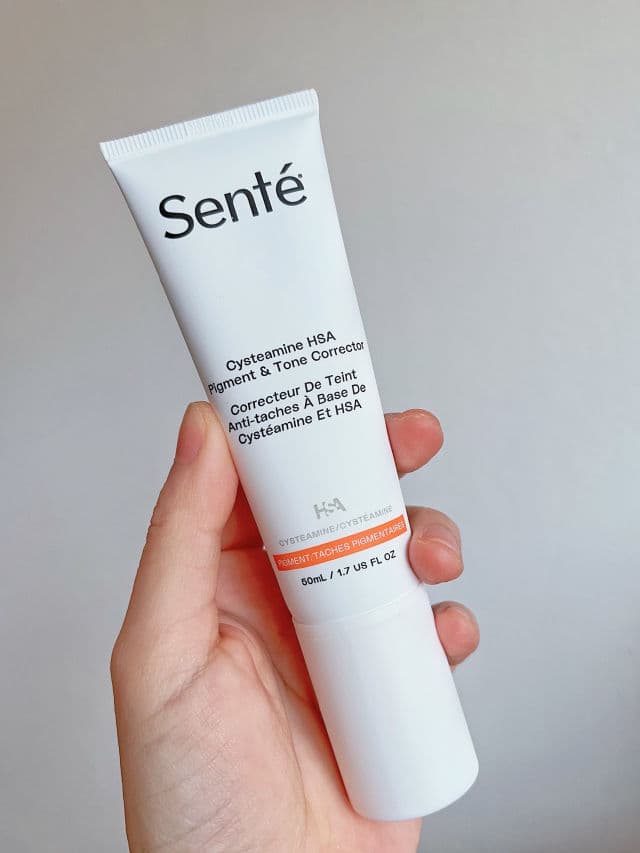 SENTÉ Ultralight Defense Moisturizer review photo by KellyK