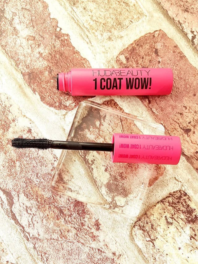 Huda Beauty 1 Coat Wow! Extra Volumizing and Lifting Mascara review photo by Anjali100