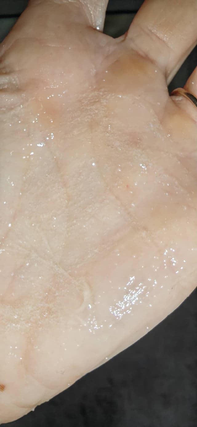 Cantu Guava & Ginger Scalp Exfoliating Pre-Poo Treatment review photo by Testertootsymorse