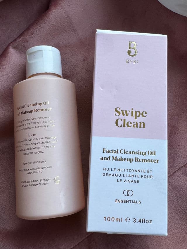 BYBI Beauty Swipe Clean Oil Cleanser review photo by Testertootsymorse