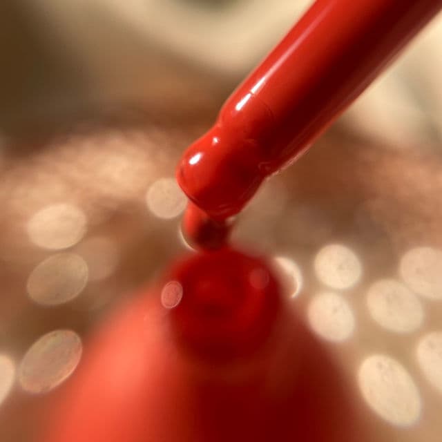 EM Cosmetics Little Lilac Serum Blush review photo by Isra