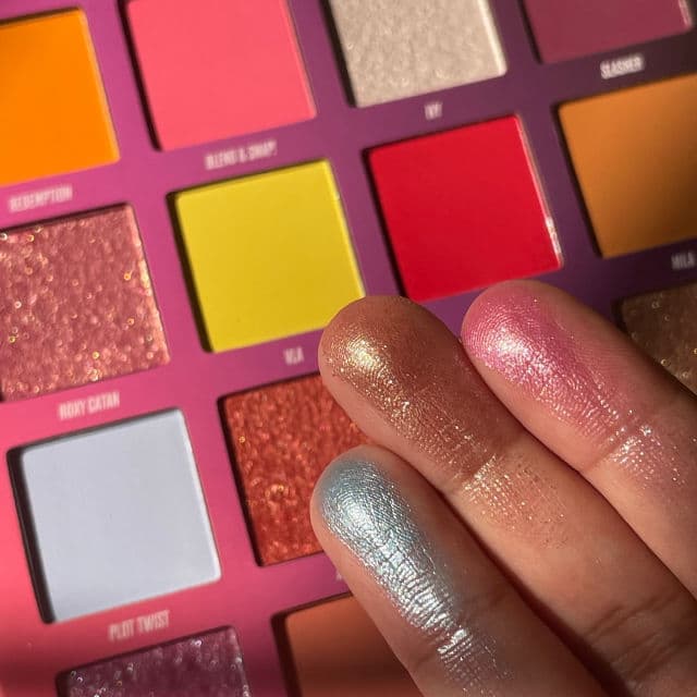 Beauty Bay Nikkietutorials X Beauty Bay Palette review photo by Isra