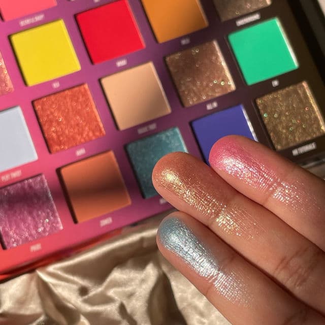 Beauty Bay Nikkietutorials X Beauty Bay Palette review photo by Isra