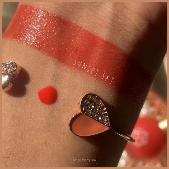 EM Cosmetics Little Lilac Serum Blush review photo by Isra