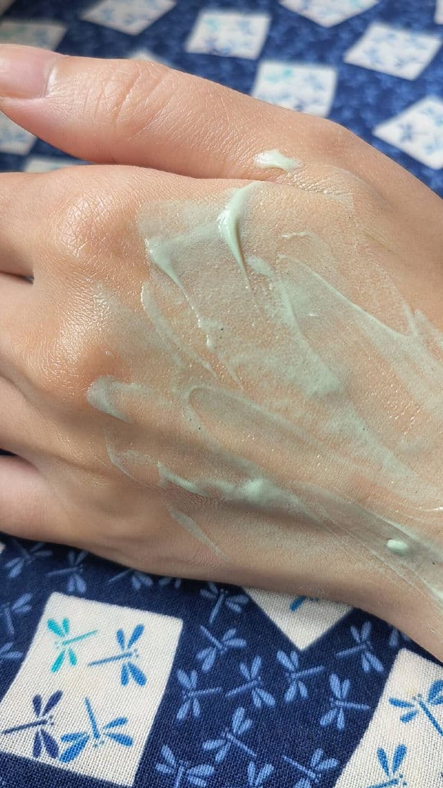 PROcure Rosacare Hydrogel review photo by zombieskinz