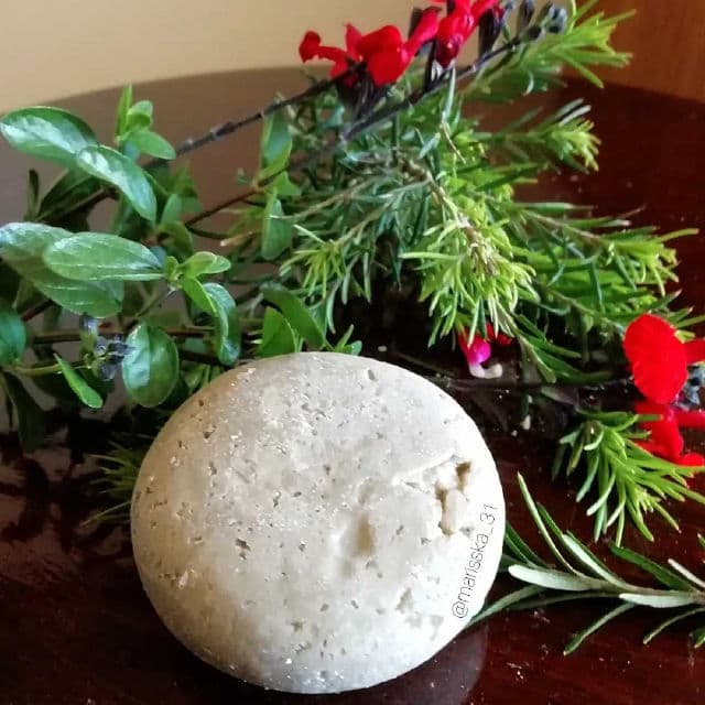 Solid Shampoo - Rosemary & Green Nettle product review