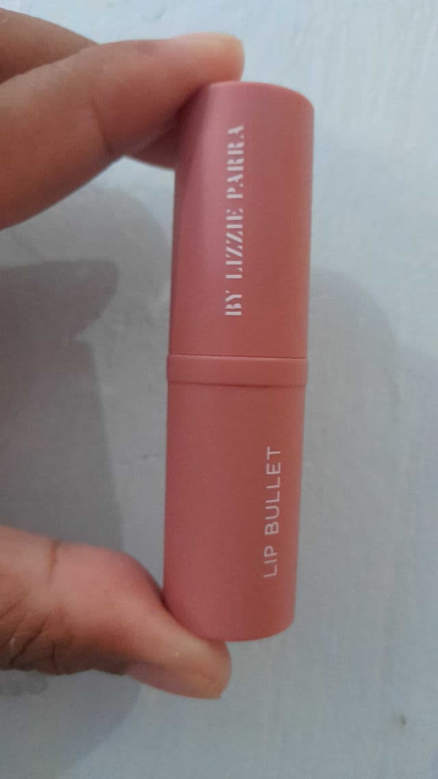 By Lizzie Parra (BLP Beauty) Lip Bullet - Parfait review photo by Nuvinurfa