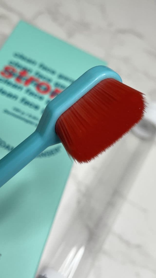 Laundryou Pore Cleaning Brush review photo by harleybrooke