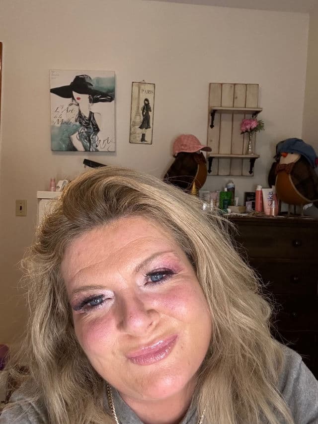 Anastasia Beverly Hills Modern Renaissance Eyeshadow Palette review photo by cassy123