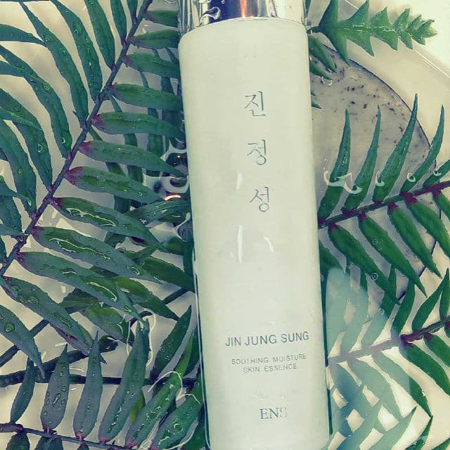 ENS Jin Jung Sung Soothing Moisture Skin Essence review photo by PickyKeWe