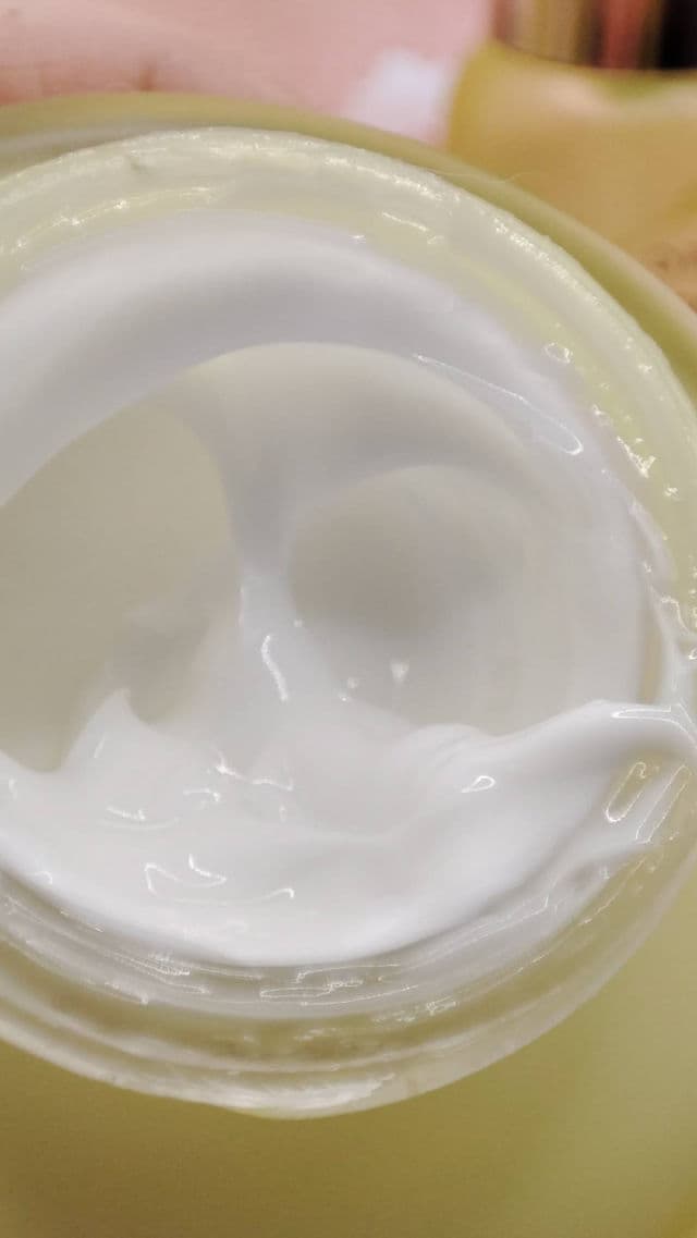 Orjena Vitamin C Bright Cream review photo by JadeAstrid