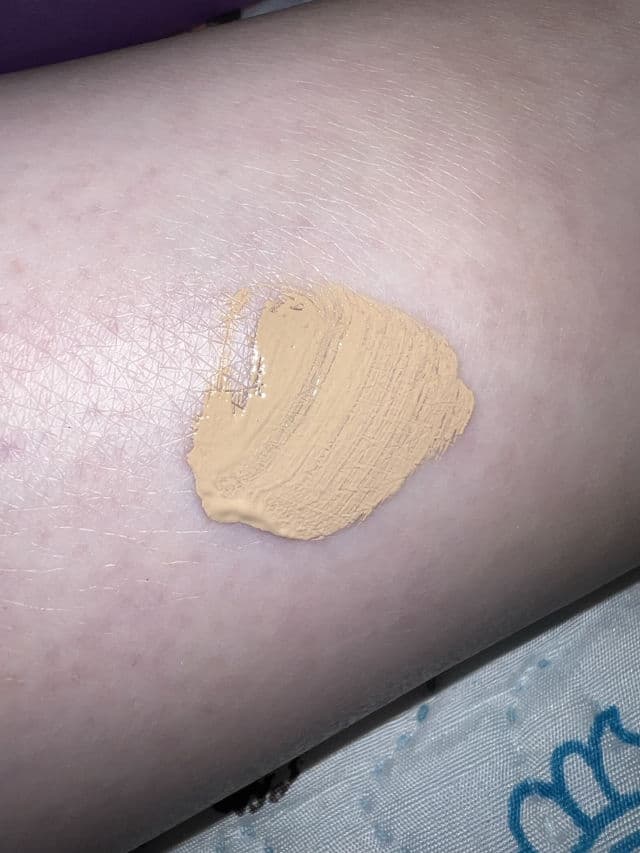 Kosas Revealer Concealer Concealer Meets Eye Cream review photo by maitegavmaitega