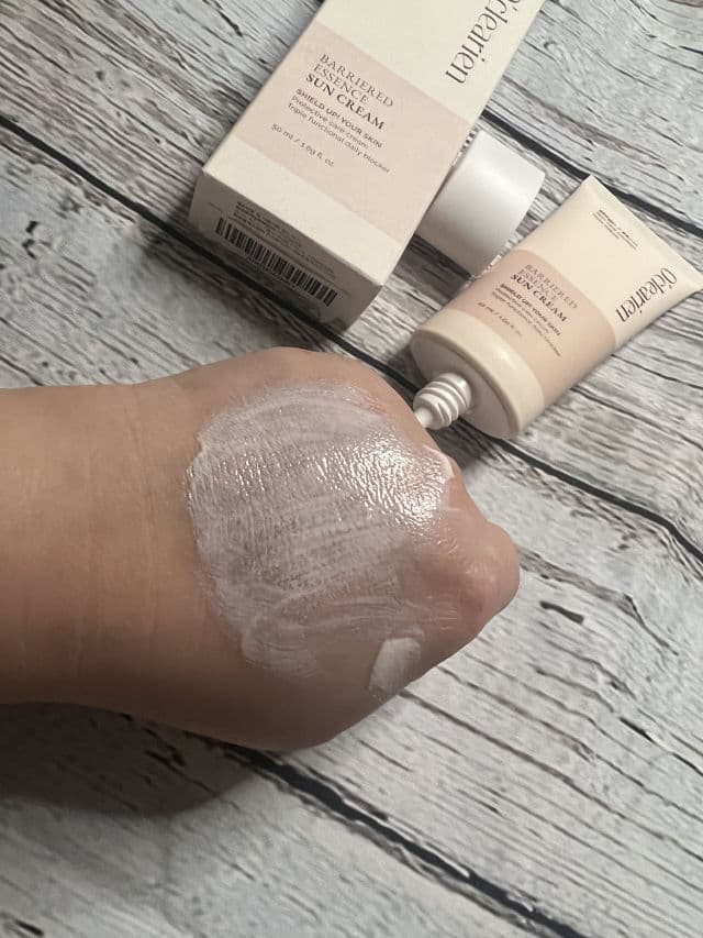 O'clearien Barriered Essence Sun Cream SPF 50+ PA++++ review photo by venessao13