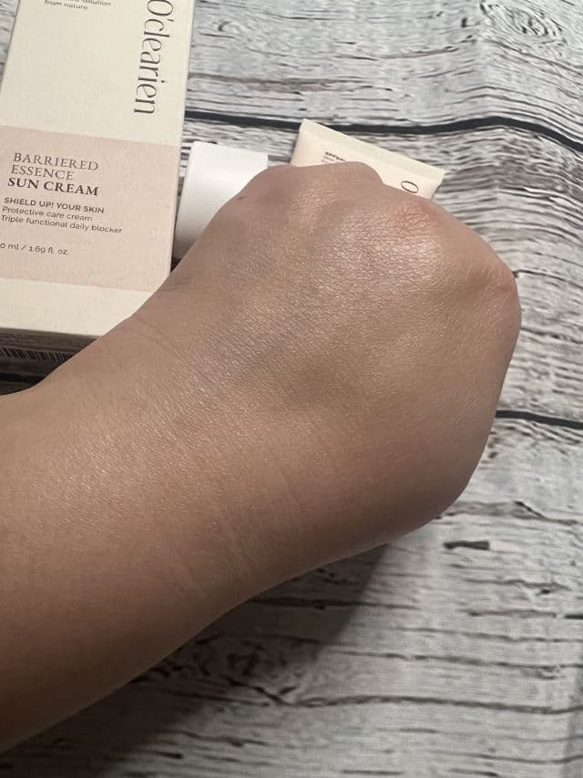 O'clearien Barriered Essence Sun Cream SPF 50+ PA++++ review photo by venessao13